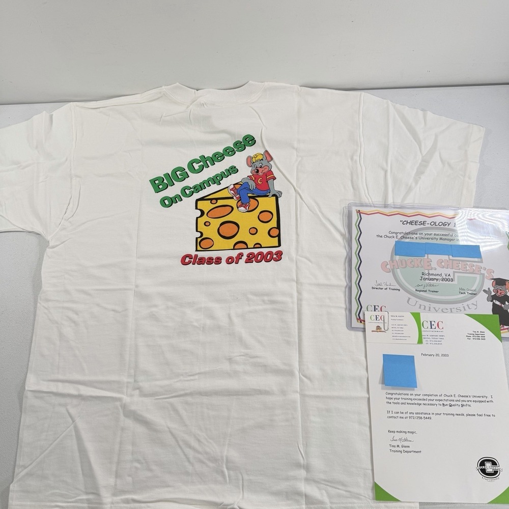RARE Chuck E. Cheese University Class Of 2003 T-Shirt W/ Certificate NEW‎